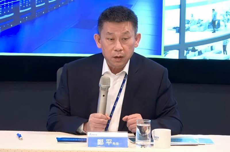 台達電董事長鄭平今天在法說會表示，第2季營運展望實屬不錯。（記者方韋傑攝）