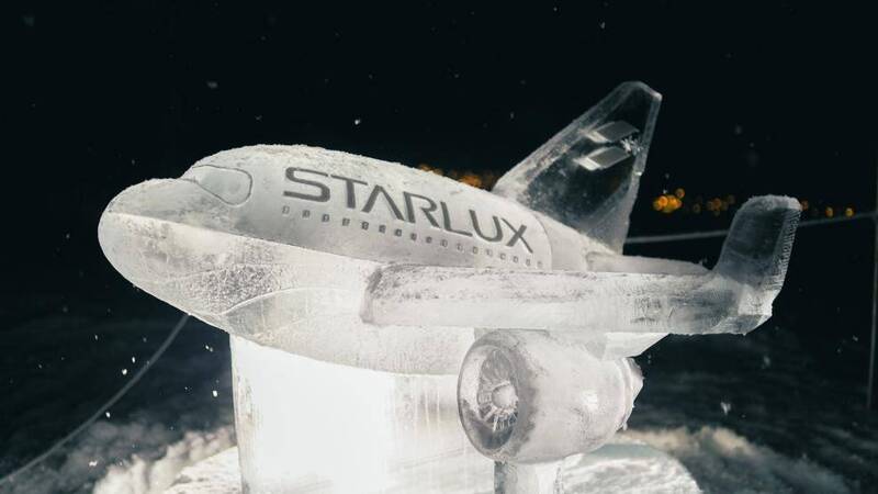 北海道TOMAMU度假村冰城內持續設置星宇航空專屬打卡驚喜冰雕（圖／星宇航空）