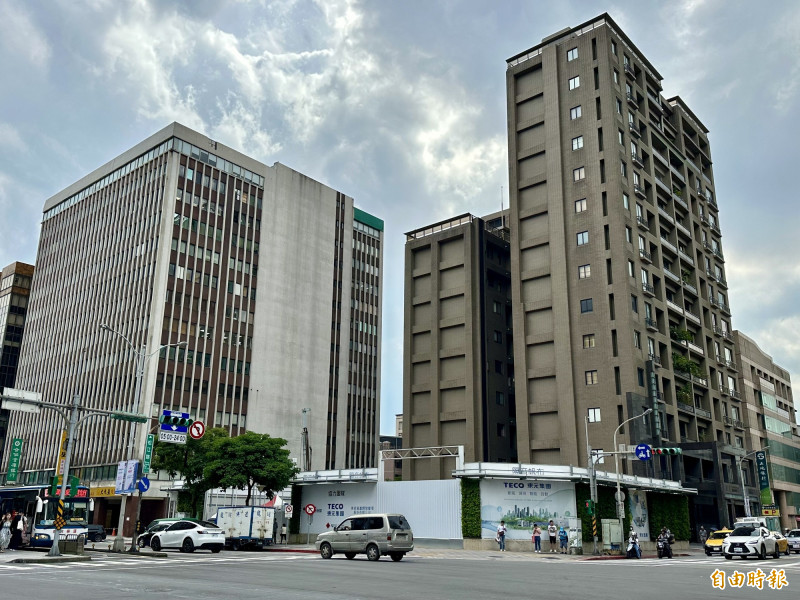 民眾對新青安短期利息補貼相當有感。（記者徐義平攝）