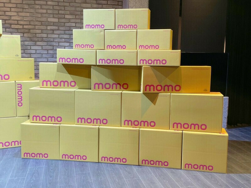 momo、PChome前4月營收皆年減。圖為momo。（資料照）
