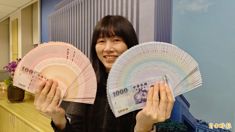 美元跳水、亞幣齊漲！新台幣連2紅收30.158元。（記者陳梅英攝）