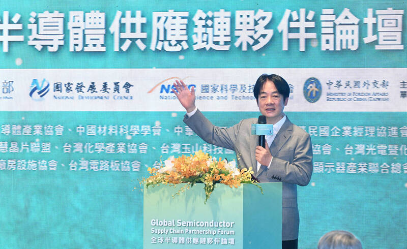 總統賴清德23日出席「全球半導體供應鏈夥伴論壇」，並在會中致詞。（記者廖振輝攝）