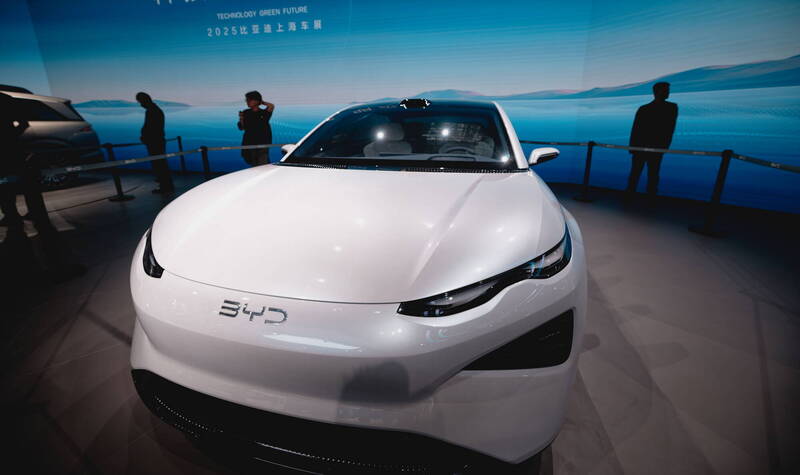 中國電動車大廠比亞迪傳多家經銷商倒閉。（歐新社資料照）