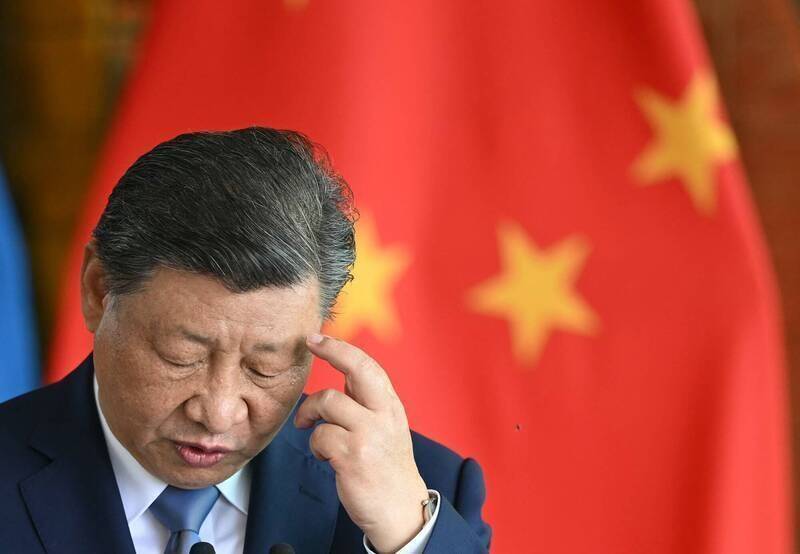 財經網紅認為，中國發行50年超長期公債極具政治意義，也有習近平代言作為定海神針，市場卻不買單。（示意圖，法新社）
