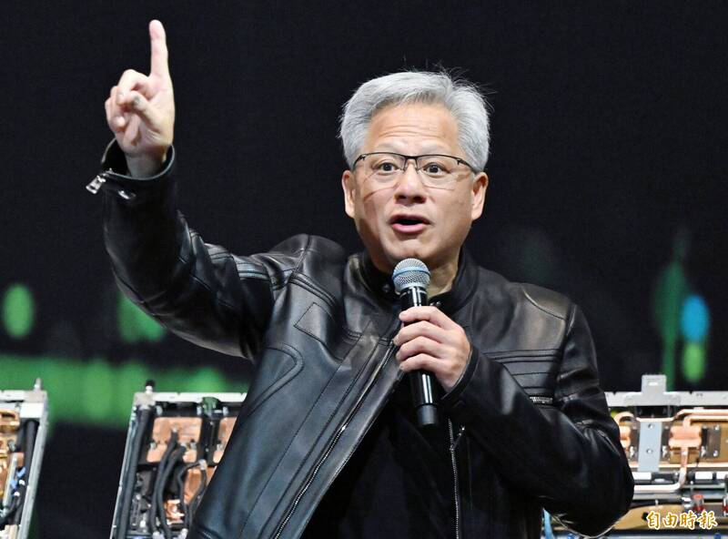 輝達市值重回世界第一。圖為輝達創辦人暨執行長黃仁勳。（資料照，記者廖振輝攝）