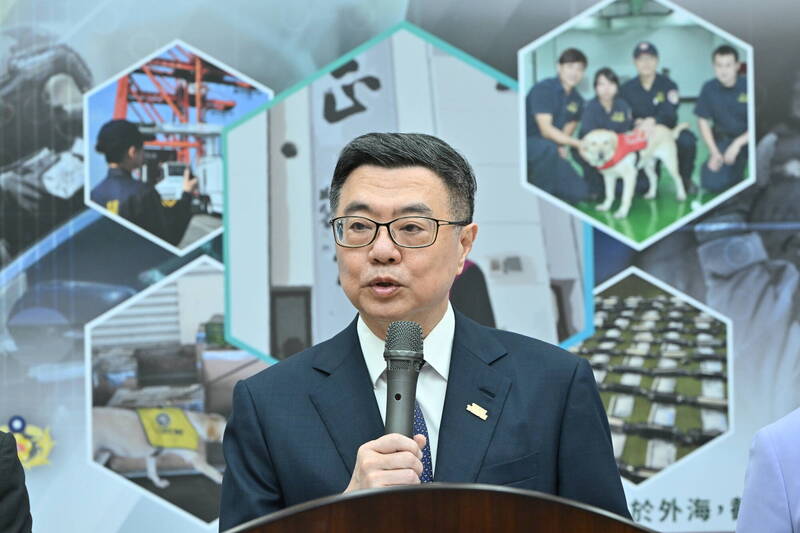 卓榮泰上午出席「第12波安居緝毒專案發布記者會」（記者田裕華攝）