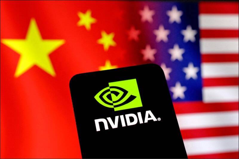 美媒披露，為規避美國晶片禁令，中國AI公司攜帶資料飛往可以獲取輝達晶片的國家，在那裡訓練AI模型並將其帶回中國。（路透）