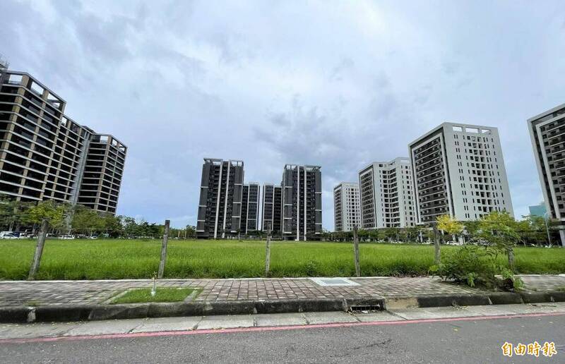 台南市重評房屋稅標準單價，今年7月新屋適用，平均調幅為21%。（資料照）
