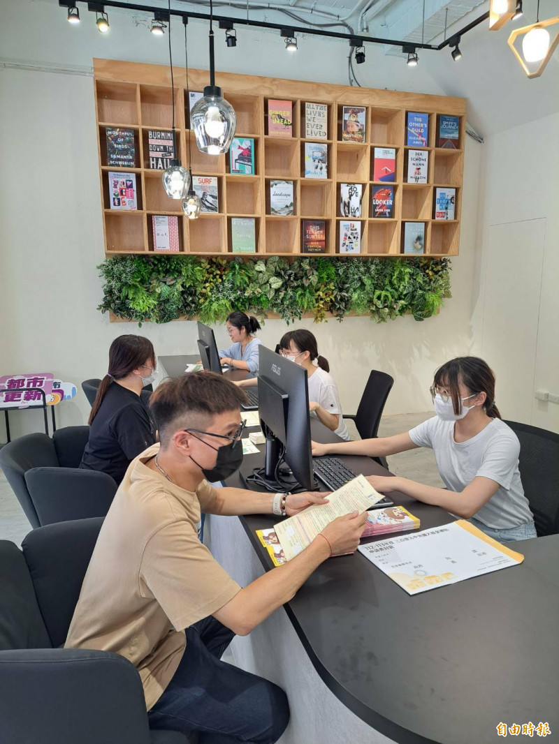 中央擴大租金補貼政策明年起地方將自籌10%至40%，新竹市預估增1.06億支出，對此，市府將向中央表達抗議與遺憾。（記者洪美秀攝）