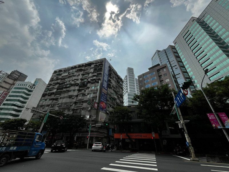去年第四季全國平均房貸年限為26.41年。（記者徐義平攝）