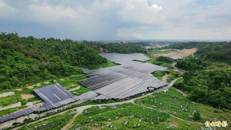 高雄大樹和山光電計劃，遭廢除許可，業者寄存證信函給市府揚言求償。（資料照）
