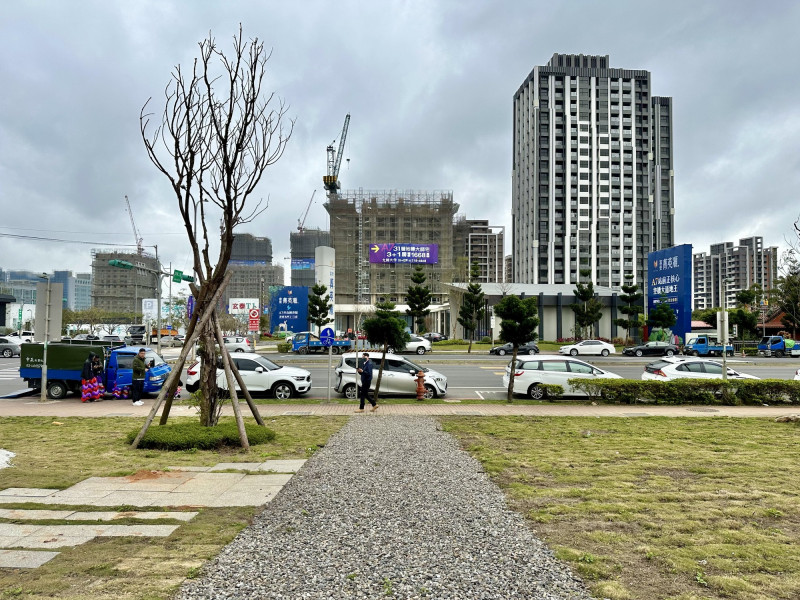 自2023年第四季起，全國待售新成屋已連續5季超過10萬宅。（記者徐義平攝）