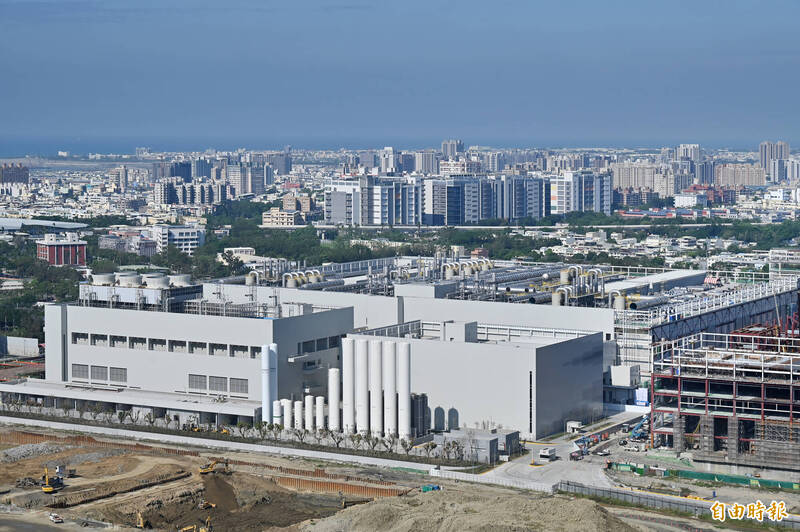 針對有員工竊取2奈米技術事件，台積電回應了。圖為台積電位於高雄楠梓的P1廠，目前已展開2奈米晶圓試量產。（資料照資料照）