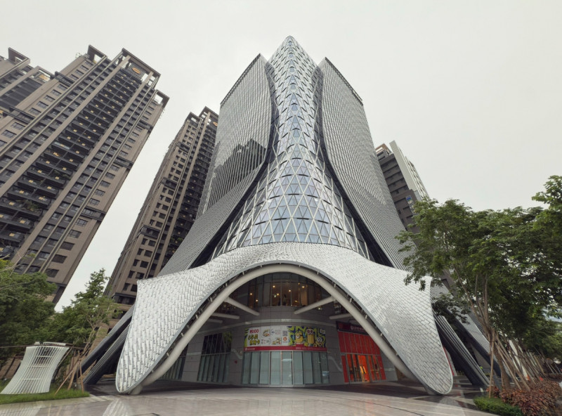 儒鴻第二季每股盈餘（EPS）2.19元。圖為儒鴻總部大樓。（記者方韋傑攝）