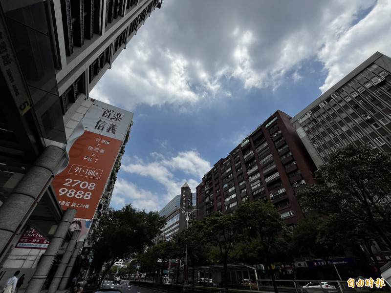 7月全國個人房地合一稅稅收達58.2億元，為今年單月最高。（記者徐義平攝）