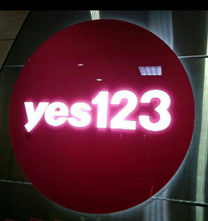 yes123求職網日前進行一份「颱風天上工與企業防災調查」，調查結果顯示，台灣勞工在惡劣天氣下出勤已成常態（業者提供）