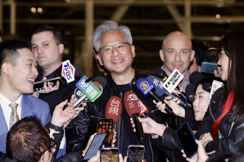 黃仁勳透露，他演講結束從新竹返回台北後，將與台積電創辦人張忠謀夫婦見面，為張忠謀慶生，（資料照）