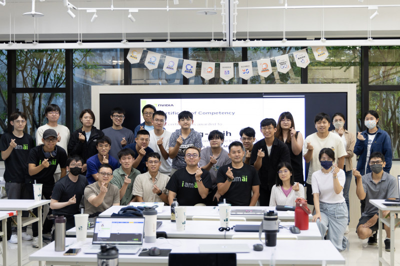 新北市青年局開辦NVIDIA 官方認證AI課程，已逾200位青年取得證書。（新北市青年局提供）