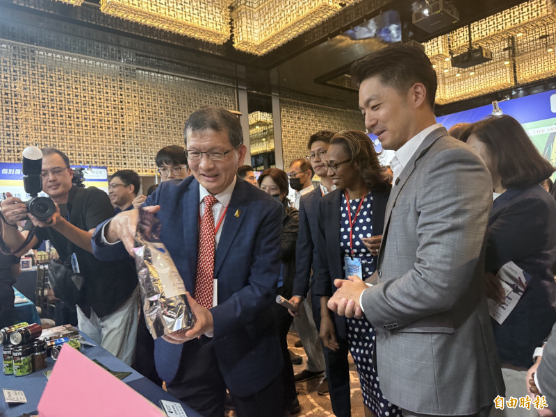 蔣萬安表示，媒合會首創整合了美國各州，共19個州政府，以及四大產業、共300多家的企業與會，涵蓋農產品、醫療、航太化學再到半導體以及人工智慧。（記者孫唯容攝）