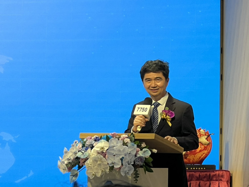 新代投資鞍新盟看好智慧機器人 成熟商模貢獻業績需10年