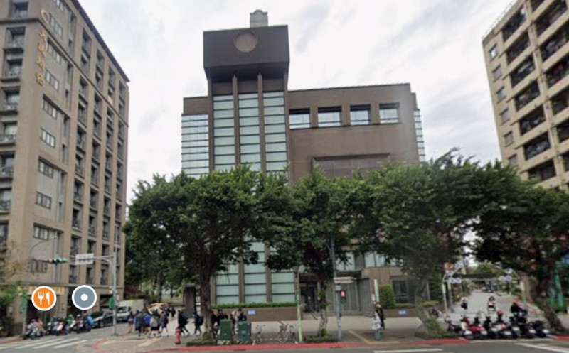 不到1年!元大承德大樓加價近2億元脫手 「賓利哥」是法人賣家 9月,元大金控承德大樓以20億元被臺灣產物保險接手。(翻攝自Google Map)