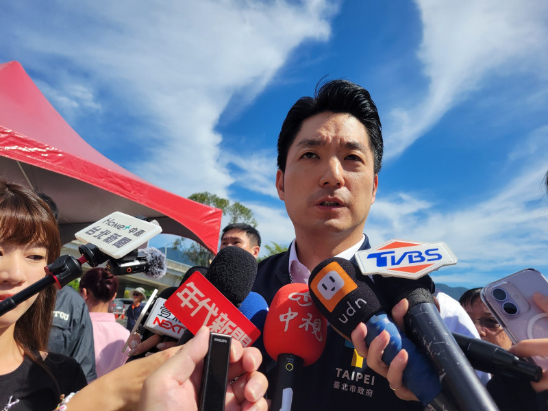 台北市長蔣萬安表示，目前輝達總部問題，市府的態度很清楚，就是兩個方案。（記者何玉華攝）