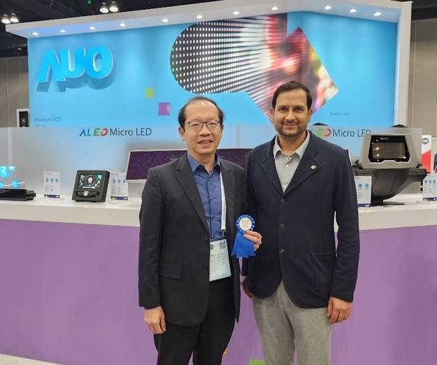 TPSA改選出爐！友達技術長廖唯倫（左）接下理事長。（資料照）