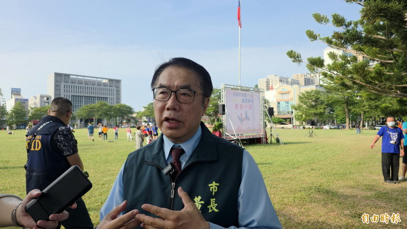 爭取輝達來台南設置總部，市長黃偉哲今日宣布加碼提供周邊造鎮土地。（記者洪瑞琴攝）