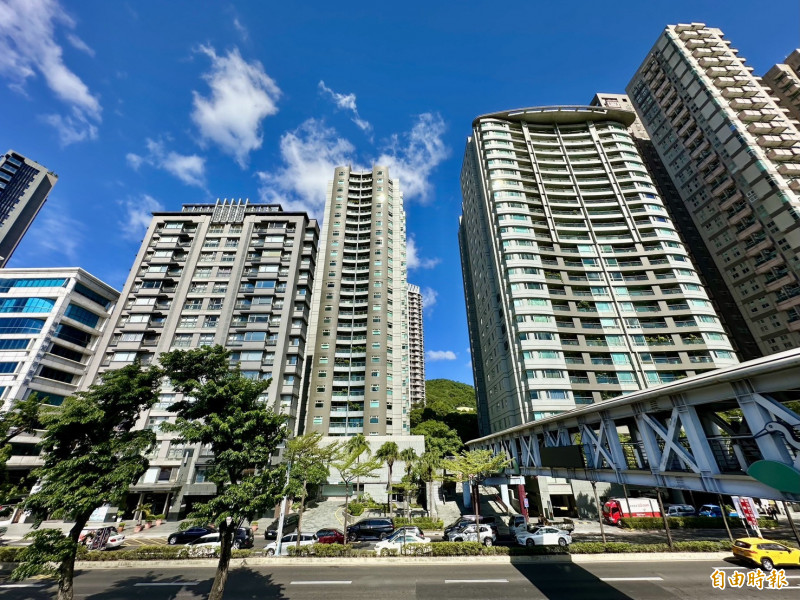 房貸利息加重》新增房貸平均利率 4年拉高逾7成