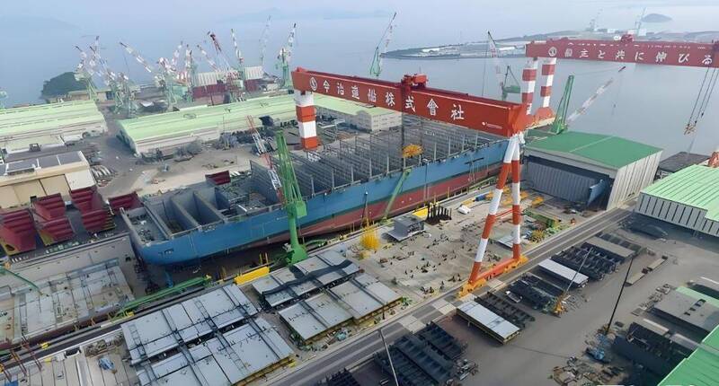 因散裝船暴增，日廠造船訂單量翻倍，積壓訂單高水準。（擷取自社群平台）
