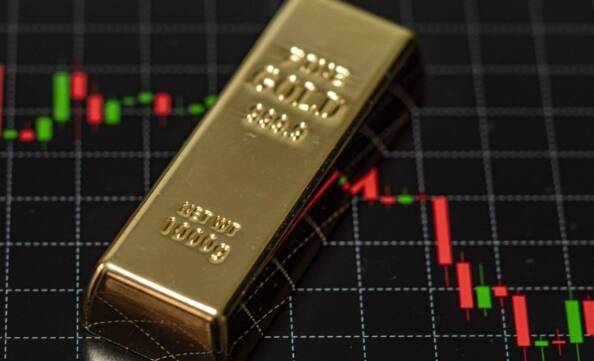 金價週二(28日)繼續走弱,跌破4000美元心理關卡。(路透)