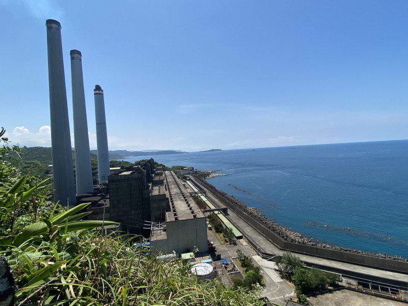 基隆協和電廠更新改建第四天然氣接收站,議員認為有助次AI產業布局。(記者盧賢秀攝)