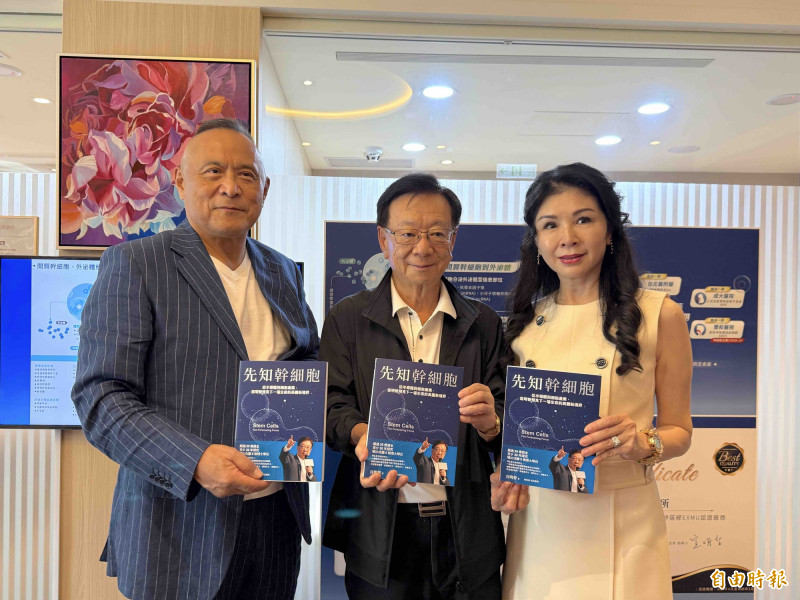 宣明智在簽書會分享生技業有望成為台灣下一個護國神山。（記者蔡淑媛攝）