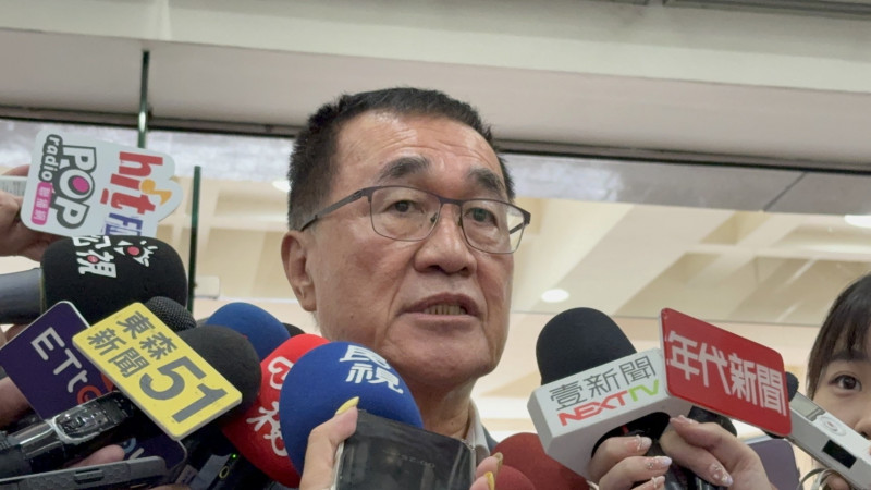 台北市副市長李四川指出，與新壽分手費不超過45億元。（記者甘孟霖攝）