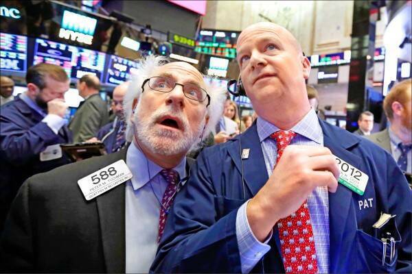 在AI類股領跌下，那斯達克創4月以來最大單週跌幅。（美聯社）