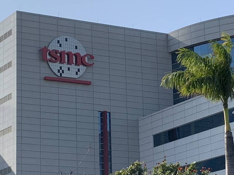 AI與台積電帶動！晶圓代工業明年營收將年增17%、衝破2300億美元。（記者洪友芳攝）