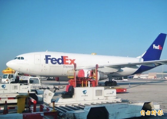 聯邦快遞公布一項調查，超過70%的亞太企業與80%的歐洲企業，預期今年的假期銷售將優於去年。（記者王孟倫攝）