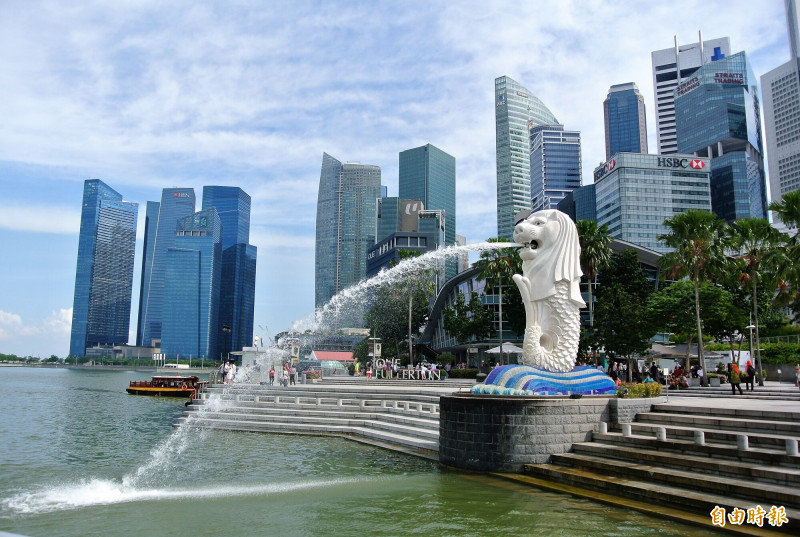 國銀衝刺新南向國家授信，新加坡衝第一名，目標達成率117.7% 。圖為新加坡地標「魚尾獅」。（記者王孟倫攝）