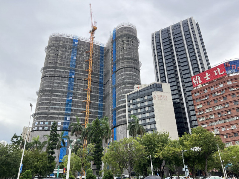 冷風中前進 高雄新興區前9月預售屋揭露量年增38.6％