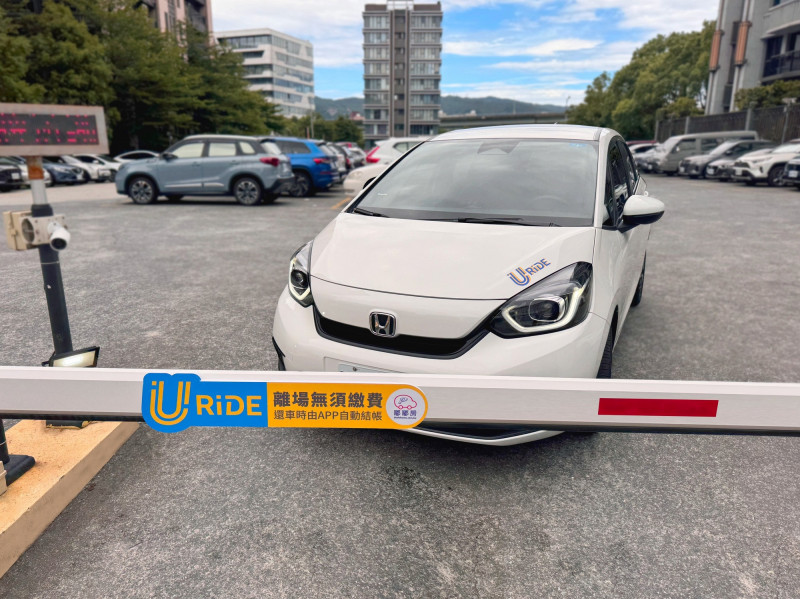URiDE共享租車APP新增便利停服務（業者提供）