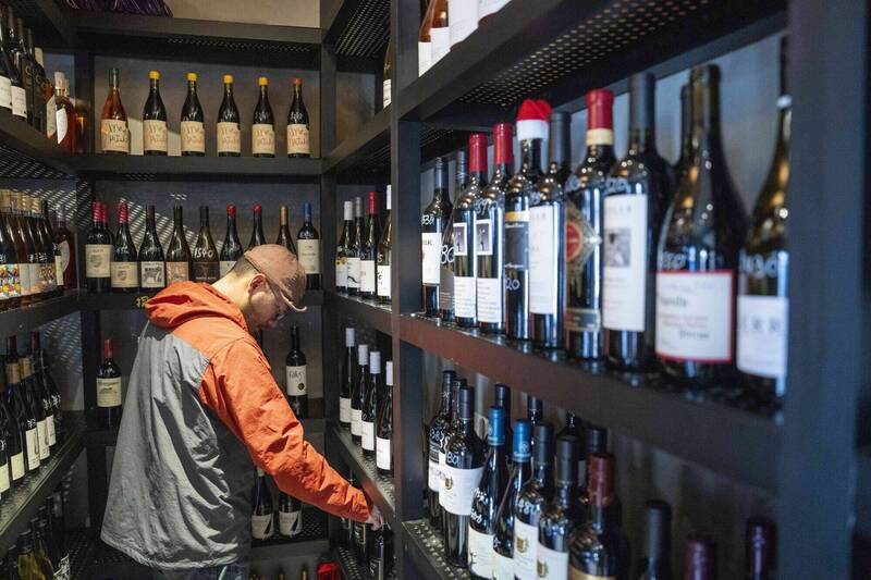 瓏岱推出以來，在中國的高端酒消費中引起了一定熱度。（示意圖，彭博）☆飲酒過量 有害健康 禁止酒駕☆