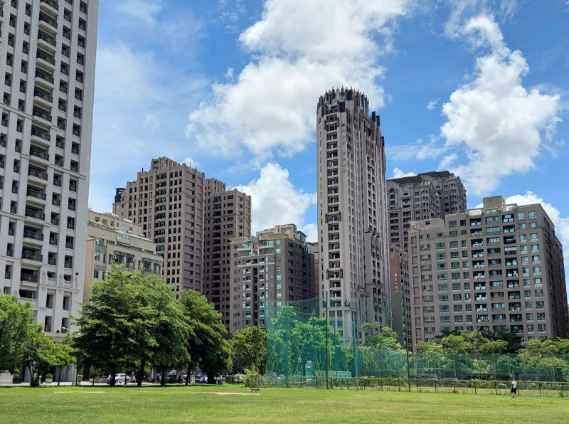 高雄市房價最貴在鼓山區 房貸案平均鑑估值近2000萬元