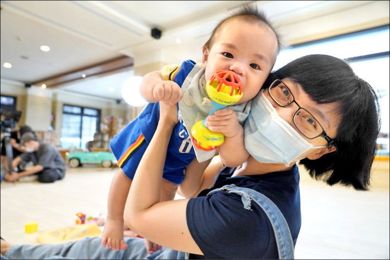 〈財經週報-勞動法規〉勞保條例三讀 政府撥補入法 〈財經週報-勞動法規〉勞保條例三讀 政府撥補入法