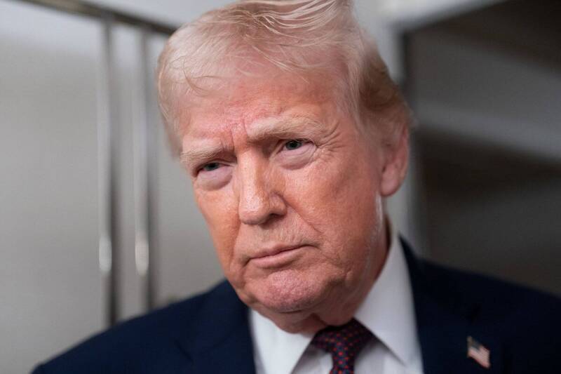 美國總統川普重申必須拿下格陵蘭島。（資料照，路透）