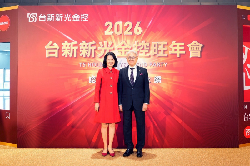 台新新光去年獲利373.6億  董座吳東亮感謝所有同仁