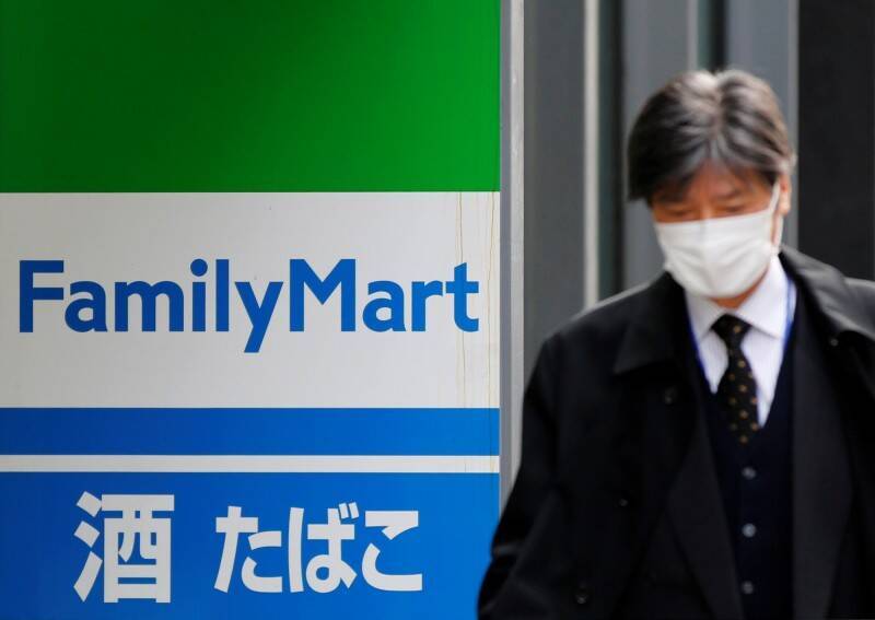 比併UNIQLO！全家人氣爆款新品「發熱內衣」 網喊：走一會就很熱、太神奇了