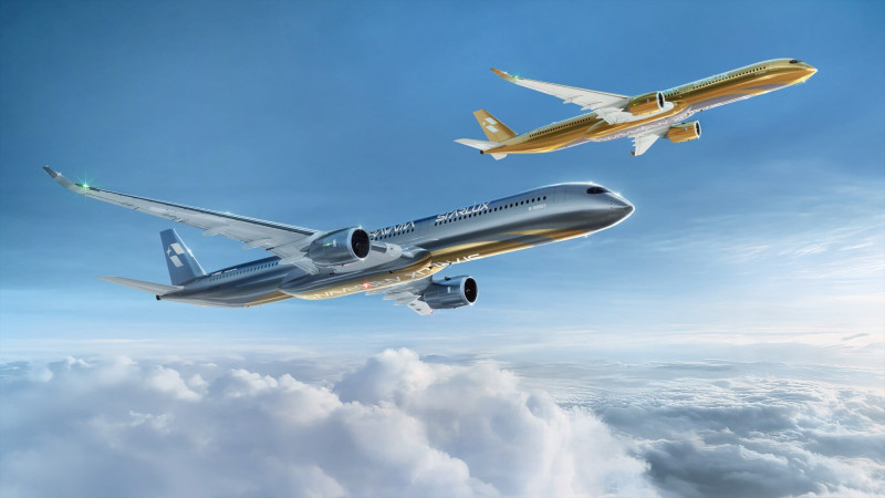 STARLUX logo by Hajime Sorayama，星宇航空第三、四架A350-1000。（星宇航空提供）