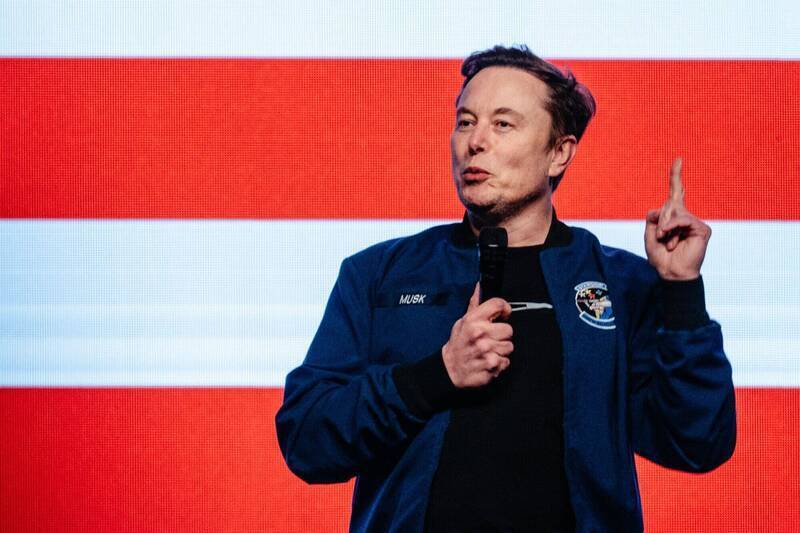 美國富豪馬斯克（Elon Musk）宣布，旗下太空公司 SpaceX與人工智慧公司xAI正式合併。（彭博）