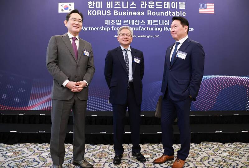 ���Դ￪25��������н�ڽǹ���ʦ �����ų��亹