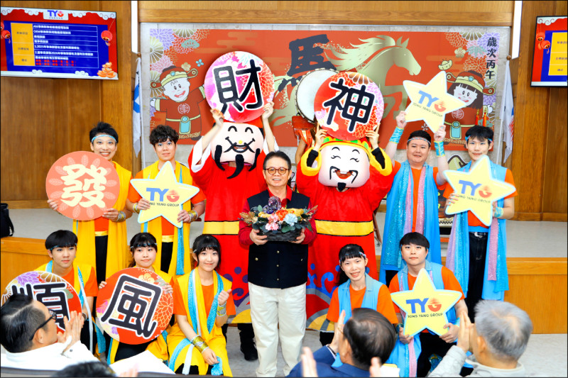 汽車零組件廠東陽董事會昨通過2025年合併財務報告，全年合併營收250.94億元，稅後淨利38.04億元，每股盈餘6.43元，創下歷史次高。（東陽提供）